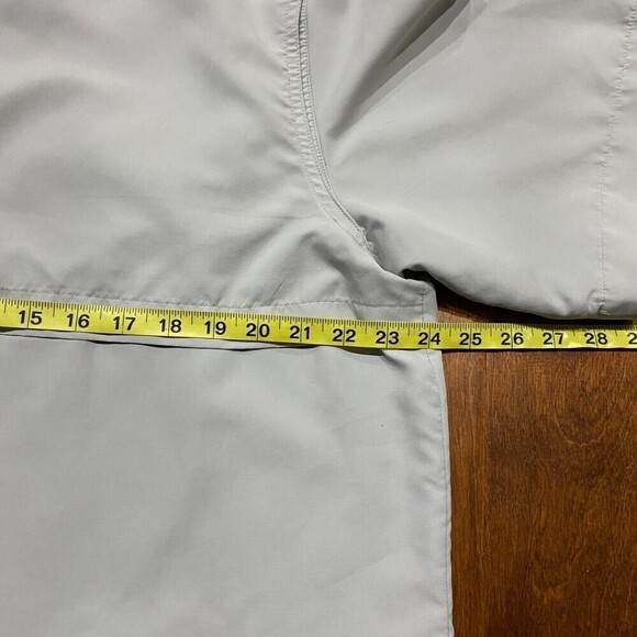 Realtree Fishing Outdoors Vented Light Blue Button Down Shirt Men's Size Large - Picture 9 of 10